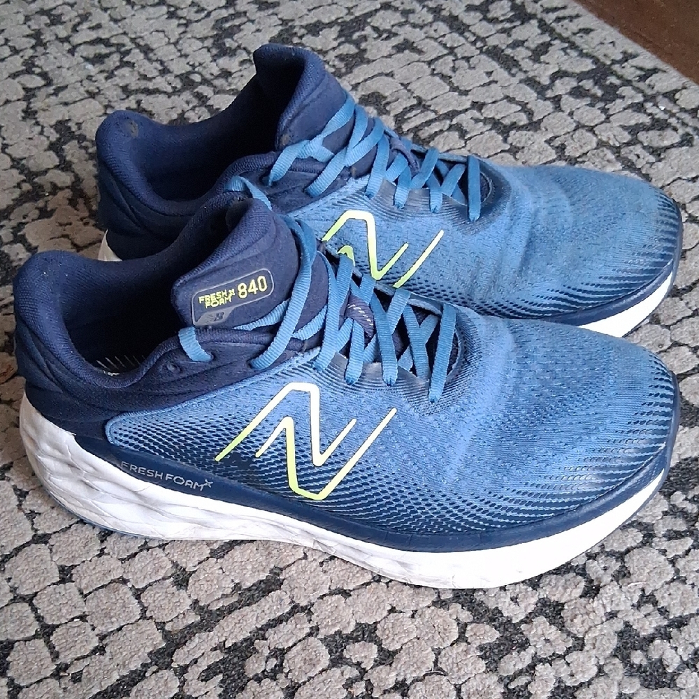 New Balance Men's Blue Running Shoes